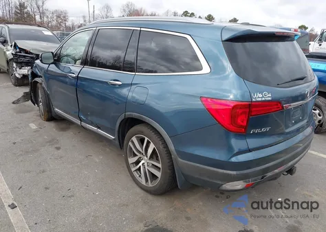 2017 Honda Pilot Touring z USA, uszkodzony, nr VIN 5FNYF6H95HB081128